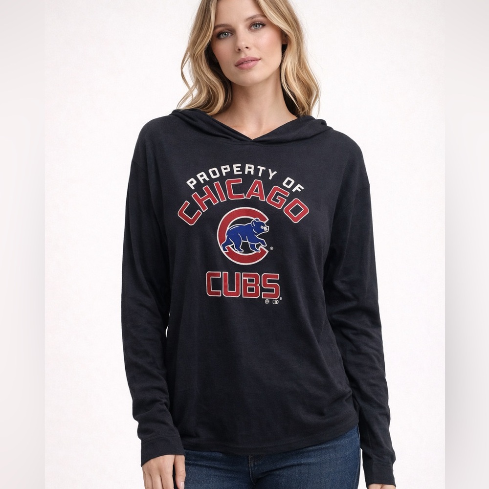 League 47’ women’s cub graphic print lightweight hoodie size‎ XL